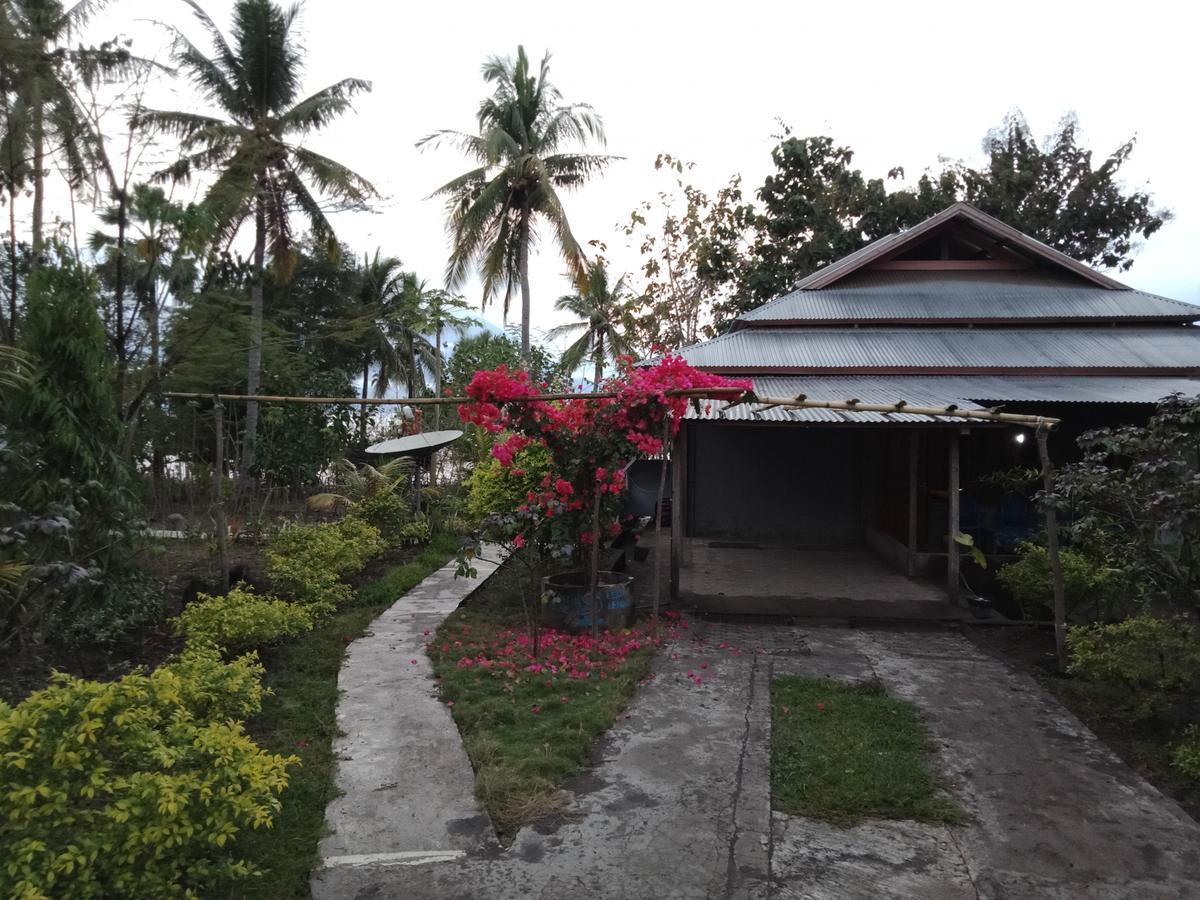 Leko Lembo Guesthouse Keli Bagian luar foto